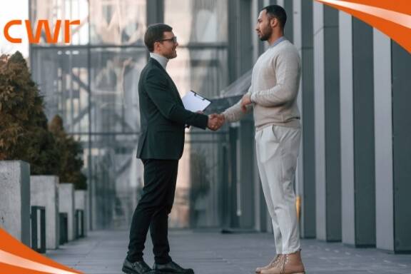 What to do if an applicant wants to extend an expiring work permit?