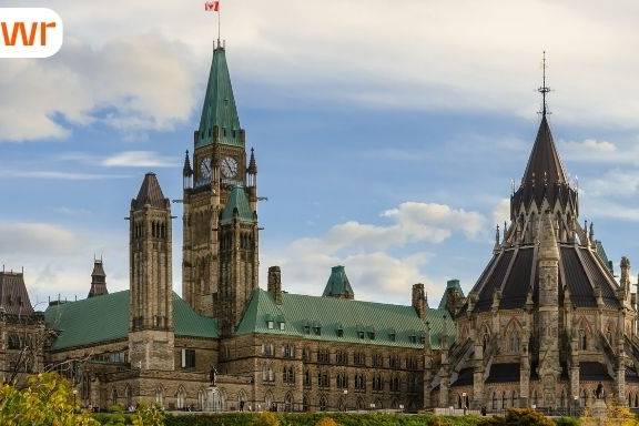 PR pathways are paused or closed in 2025