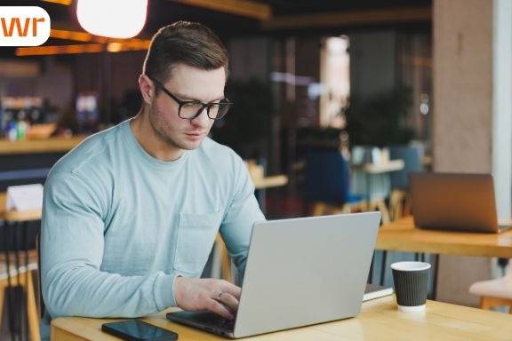 IRCC plans to restore job offer points in Express Entry