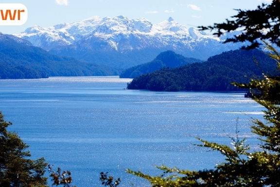 Express Entry draw CRS score falls below 400